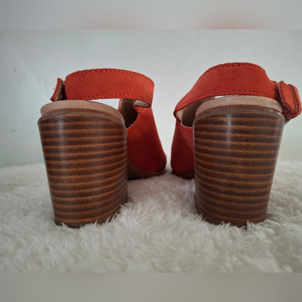 Sorel Nadia Women's Orange Block Heel Mules Size 9.5. - Picture 3 of 5